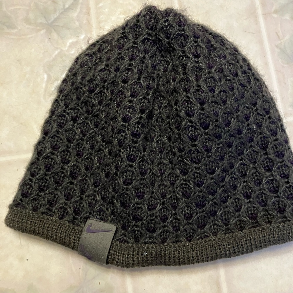 Nike cable Reversible Gray women's Beanie